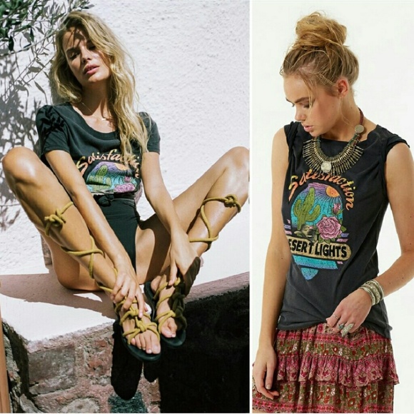 Spell designs charcoal desert lights tee S t-shirt - Picture 2 of 8